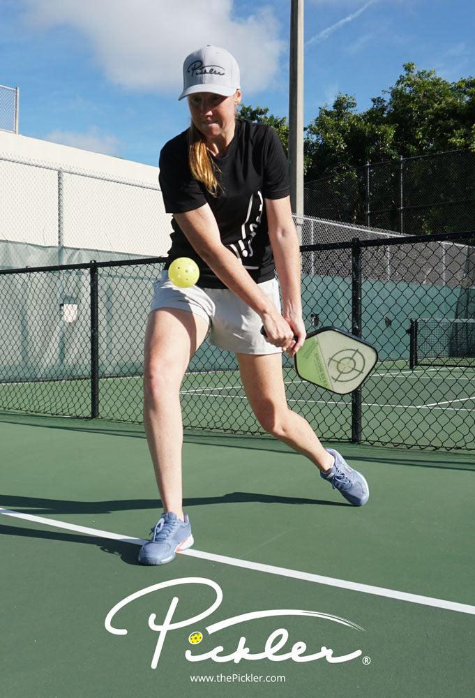 Should You Try a Two-Handed Backhand & 9 Keys to Success If You Do | Pickler Pickleball